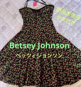 Tagged Rare Betsey Johnson - Picture 1 of 6