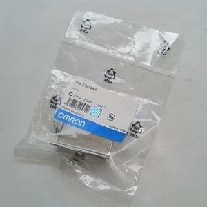 10Pcs new omron For Sensor mounting bracket E39-L44 free shipping - Picture 1 of 6