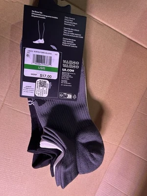 MUJERES Under Armour Play Up Calcetines Acolchados No Show Tab Paquete de 3 TALLA L SE ADAPTA A 10-14 Foto 1 de 4