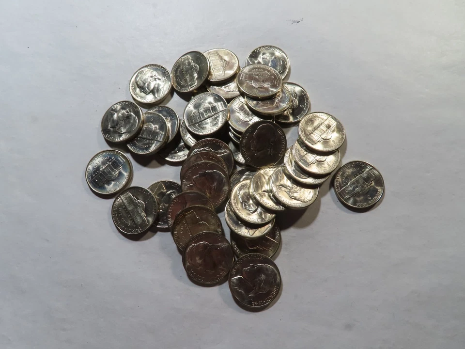 C126 USA 1943-S Jefferson Silver War Nickel GEM BU Roll 40 pcs - Image 1 of 1