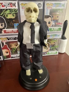 Gemmy Grave Raver Raving Rockin Skeleton In Suit - Tested And Works - Picture 1 of 6