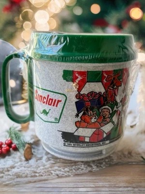 复古 Sinclair 圣诞恐龙 12 盎司保温塑料咖啡杯 — 第 1/4 张图片