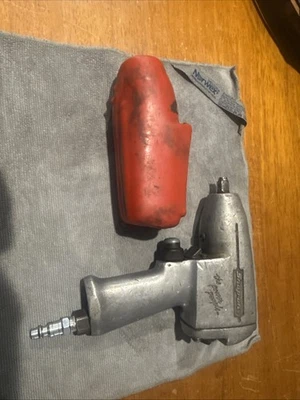 Llave de impacto y bota neumática Snap-On IM31 Air 3/8" Foto 1 de 4