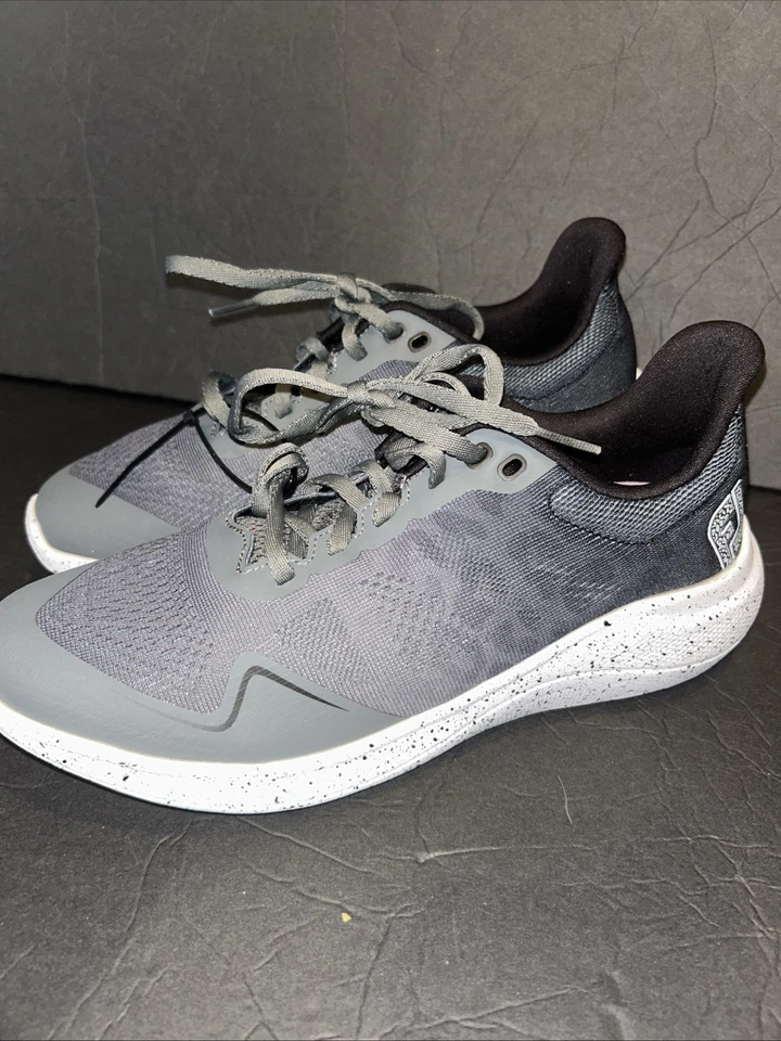 Zapatos de golf FootJoy flexibles para mujer negros/carbón, sin clavos, talla 7,5, nuevos sin caja Foto 1 de 4