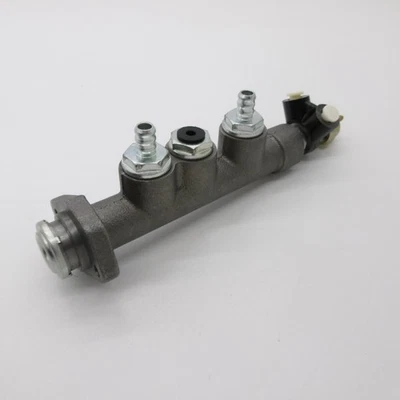 Hauptbremszylinder Zweikreis Trabant 601 Verteiler Bremslichtschalter Bremse - Bild 1 von 4