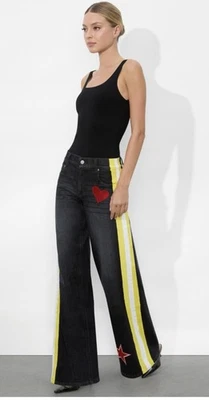 Alice + Olivia Trish Painted Embellished Charcoal Baggy Jeans 31 NWT - Image 1 of 4