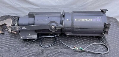 Altman 150W 30-55 Degree Shakespeare CDM Zoom Spotlight (220V) Bad Cord - Image 1 of 3
