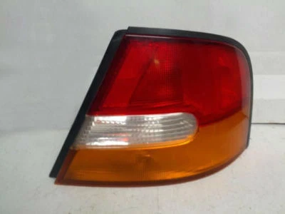 LÁMPARA LUZ TRASERA NISSAN ALTIMA 1998 1999 98 99 pasajero derecha lado R OEM genuina Foto 1 de 4