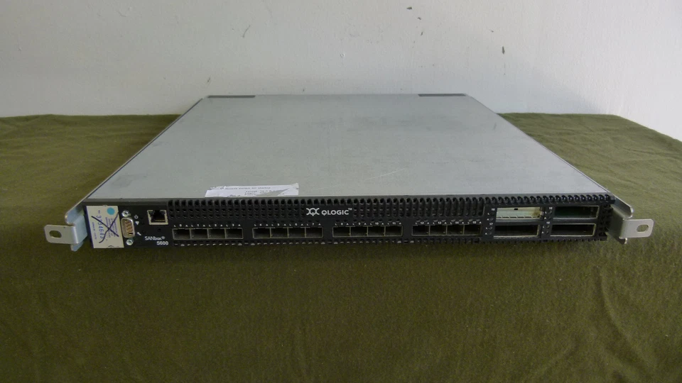 QLogic SANbox 5602 Fibre Channel Switch Switch SB5602-08A - Image 1 of 4