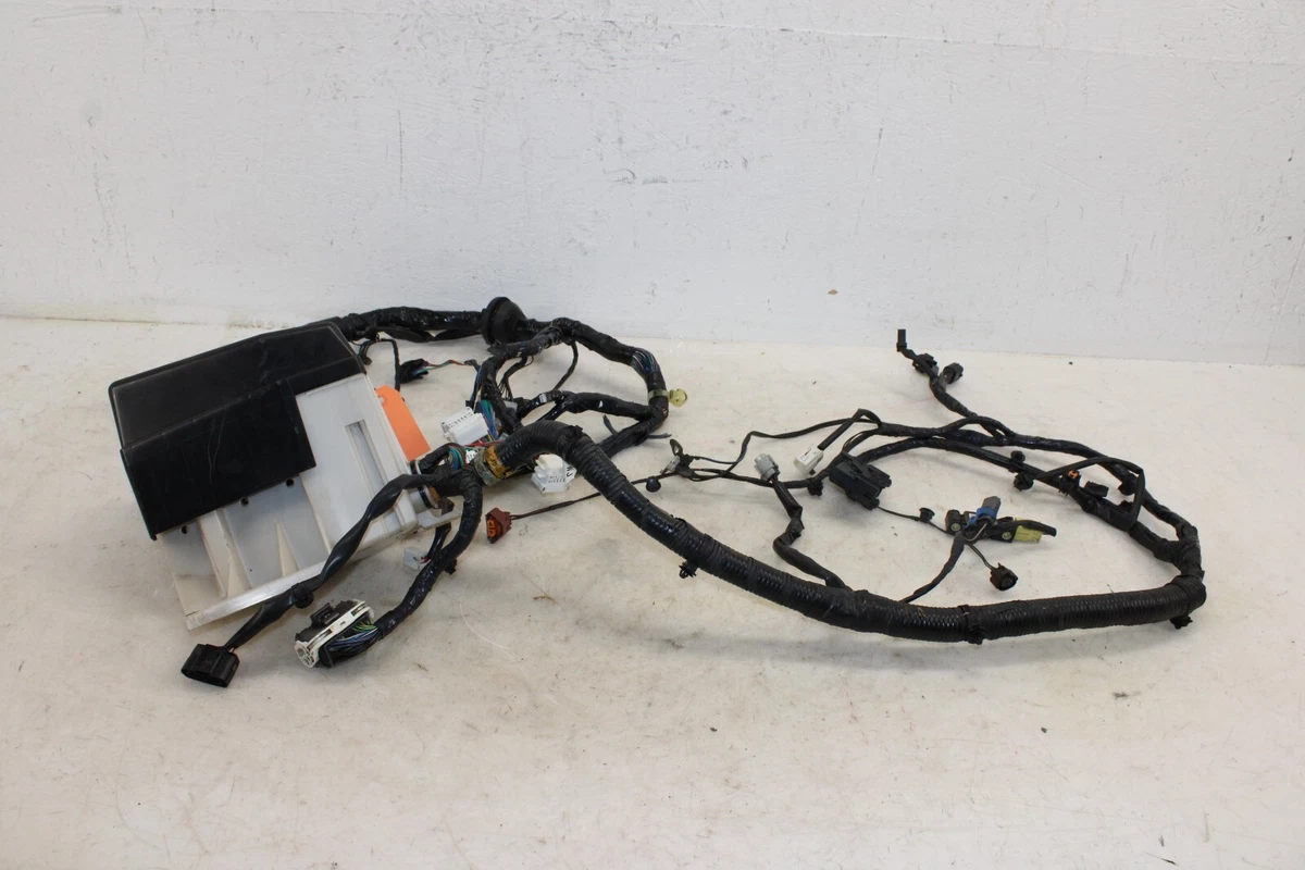 Mazda Car & Truck Wiring Harnesses, Cables & Connectors for Mazda