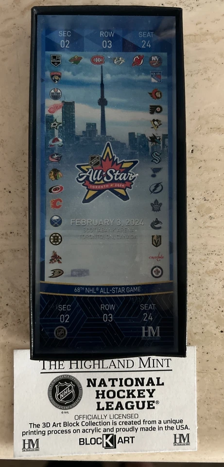 Ingresso 2024 NHL All Star Game Toronto Glass Highland Mint Mcdavid Matthews - Imagem 1 de 2