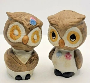 Vintage Ceramic Love Owls Salt and Pepper Shakers - Picture 1 of 5