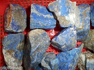 Lapis Lazuli Rough Stone 70 to 150 gram size pieces 2 Kg Lot - Image 1 of 4
