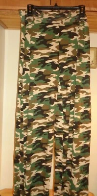 PANTALONES BLIS VERDE CAMUFLAJE RAYÓN SUAVE PIERNA ANCHA NUEVOS CON ETIQUETAS TALLA M Foto 1 de 4