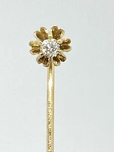 Antica spilla cravatta vintage in oro 14 K taglio cuscino con diamanti - Foto 1 di 10