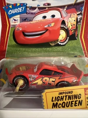 Disney Pixar Cars Chase 2008 RaceOrama Impound Lightning McQueen con confeti nuevo en paquete Foto 1 de 4