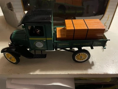 Signature Models 1923 Ford Model TT-Saw Mill Pickup Truck 1:32 Die-Cast READ! - Image 1 of 4