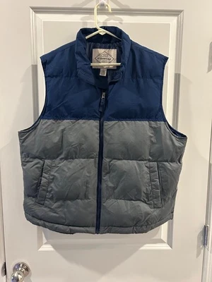 Chaleco acolchado St. John’s Bay dos tonos aislado azul y gris talla L Foto 1 de 4