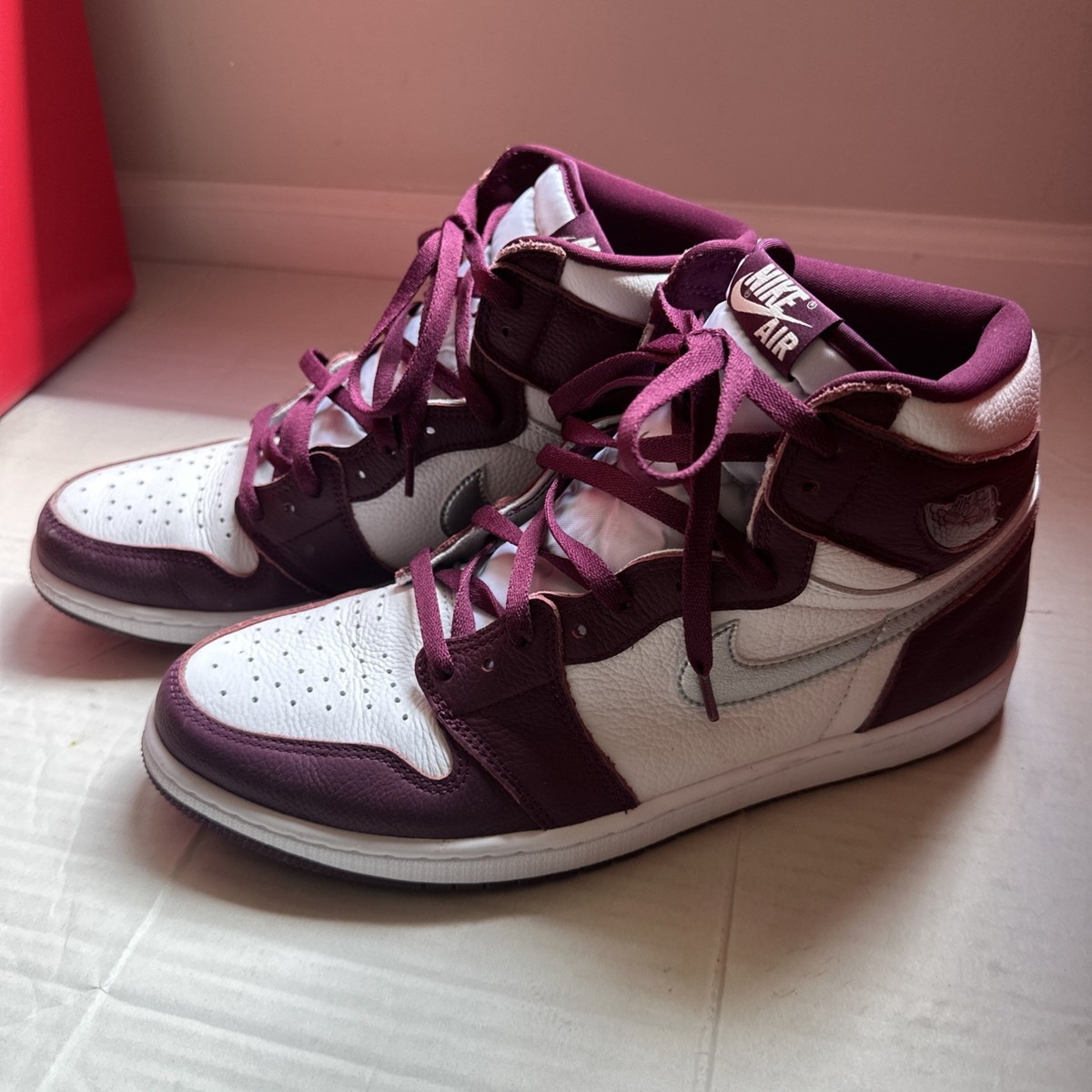 Jordan 1 Retro High OG Bordeaux for Sale | Authenticity Jordan 1 Retro High OG Bordeaux for Sale | Authenticity