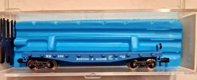 N Scale Rivarossi Boston and Maine Flat car  with stakes  BM 5201 - Image 1 of 4
