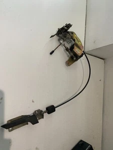 Actuador de cierre de cerradura de puerta delantera izquierda Porsche 928 - Imagen 1 de 9