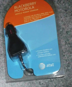 NEW BLACKBERRY MOTOROLA VEHICLE POWER CHARGER - Picture 1 of 5