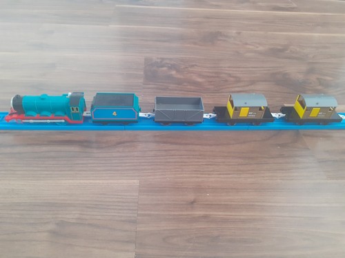 Bild 1 von 23