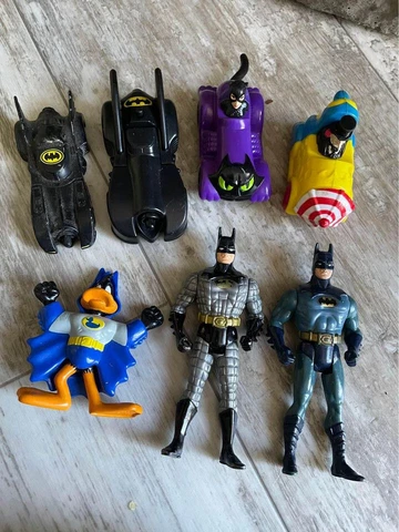 Vintage 90s Batman Toy Lot - Kenner Ertl Mcdonald’s Daffy Duck Catwoman Cover