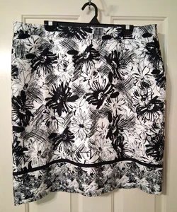 VAN HEUSEN Women's SZ 18 Black & White Skirt 100% Cotton, Lined - Picture 1 of 8