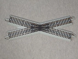 Bachmann E-Z Track HO 33° Crossing H4440-A ~ TS - Picture 1 of 5