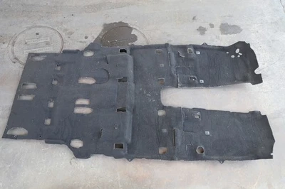Alfombra de piso completo Infiniti QX56 05-07 negra 74902-ZC504, A947, OEM, 2005, 2006,  Foto 1 de 3