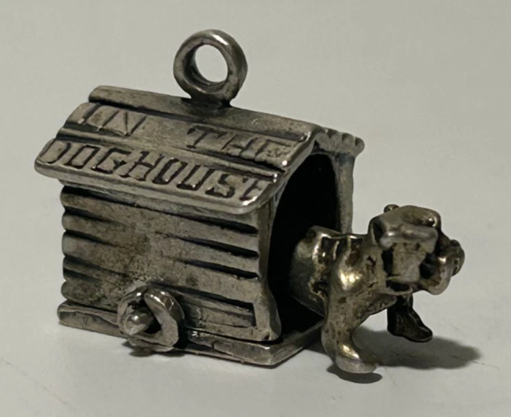 Pulsera colgante de plata esterlina articulada en la casa del perro de colección 2,6 gramos Foto 1 de 4