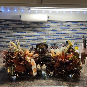 Fall Thanksgiving Table Centerpiece Light Up Decoration, Smells Like Cinnamon - Picture 1 of 5