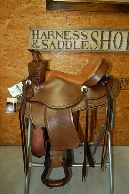 GW CAJA OSO TRAMPA BARRIL SILLÍN HECHO EN BRYANT ALABAMA Foto 1 de 4