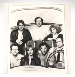 Taxi TV Cast 8 x 10 FOTO, Judd Hirsch, Marilu Henner, Danny Devito, Tony Danza - Bild 1 von 1