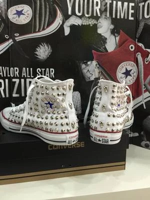 Scarpe Converse Bianche Alte Borchiate borchie Argento Skull Clean Teschi Skull - Immagine 1 di 4