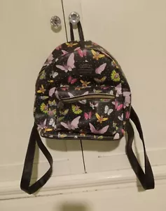 Mini Mochila Loungefly Pokemon Negra Bichos Alados Mariposa - Imagen 1 de 16