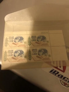 US World Peace through Law 10c Stamp Block of 4 Scott #1576 - Picture 1 of 1