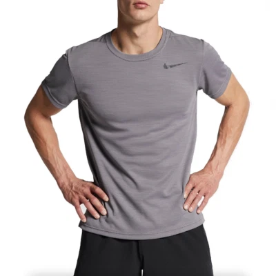 Camisa de treino Nike Dri FIT Superset masculina manga curta corrida academia cinza grande - Imagem 1 de 3