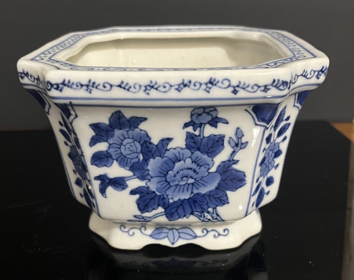 中国　存星　花草彫　煎茶盆　香盆　輪花盆　N　8081A 20241214 糸芭蕉 斑入り枇杷 薔薇 Japanese banana leaves