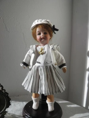 ADORABLE ENSEMBLE MARIN 3 PIECES POUR MIGNONETTE  DE 18, 5 CM - Photo 1/4