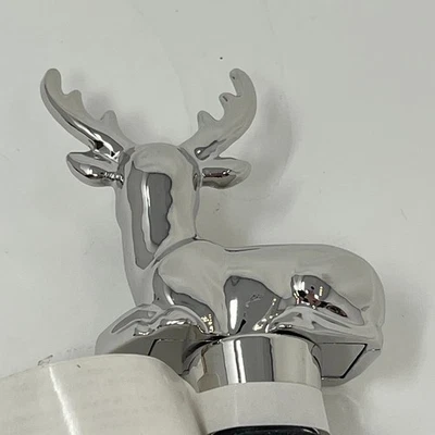 Tapón de botella de reno plateado Pottery Barn ahorro de vino vajilla vacaciones de Navidad Foto 1 de 4