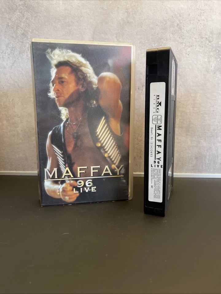 VHS Video  Peter Maffay -   Maffay 96 Live - Bild 1 von 3