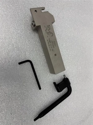 Herramienta de ranurado CNC ISCAR 2801717-TGBHR 32-8-JHP Foto 1 de 4