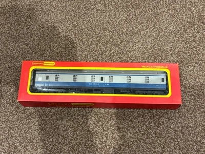 HORNBY OO R339 B.R. 2nd class sleeping car  BOXED - Image 1 of 4
