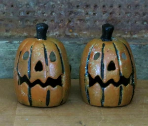Juego de 2 candelabros de hierro fundido Jack O linterna calabaza té luz Halloween - Imagen 1 de 4