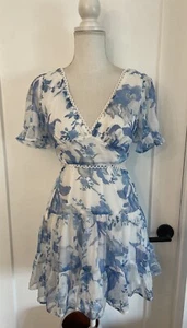 Women’s Hello Molly Destination Dress in Blue Floral Cutout Open Back Dress Sz 4 - Picture 1 of 8