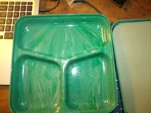 Dow Styron Plastic Divided Lunch Tray With Lid green Marbled - Picture 1 of 5