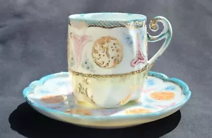 Gorgeous!!! Vintage Hand Painted DEMITASSE TEACUP & SAUCER Gold Accent - Picture 1 of 6