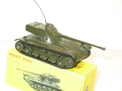 DINKY TOYS, Char AMX 13 militaire, RARE version sans reférence 80c,   X - Photo 1/4